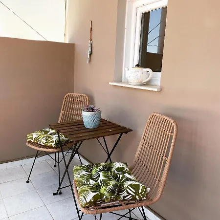 Kallas Apartman Laganász